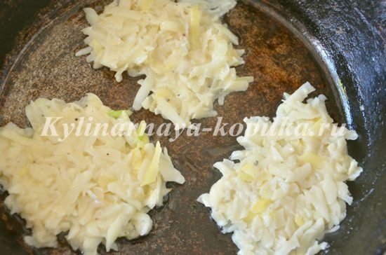 Деруни картопляні: рецепт класичний (покроковий з фото) Деруни картопляні: рецепт класичний (покроковий з фото)