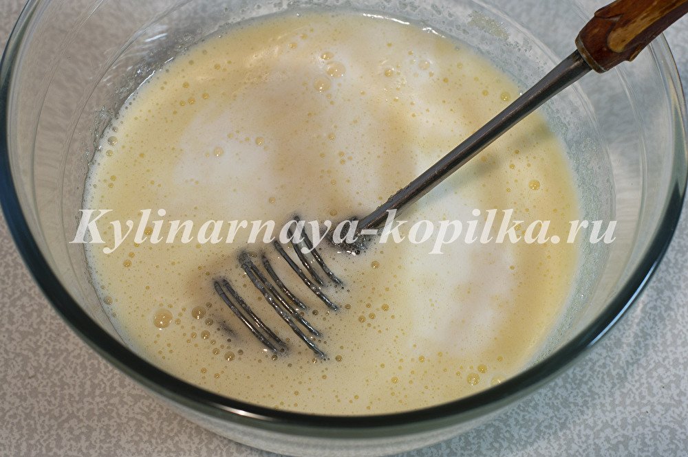 Шарлотка з яблуками: рецепт з фото покроково в духовці
