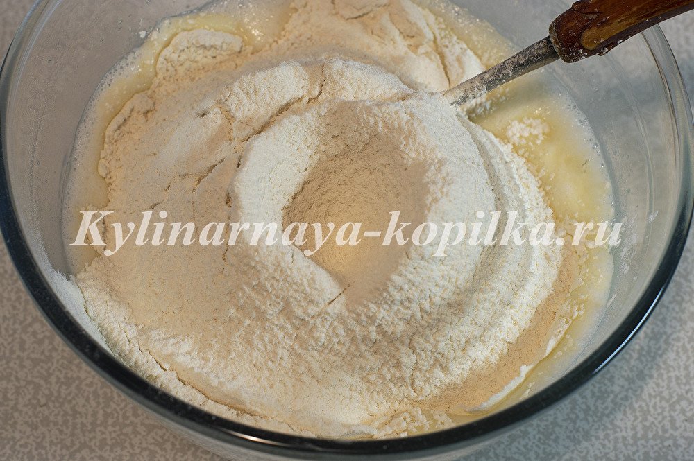 Шарлотка з яблуками: рецепт з фото покроково в духовці