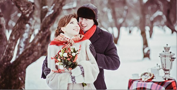 Весільна фотосесія взимку: чарівна казка чи розкішний бал?