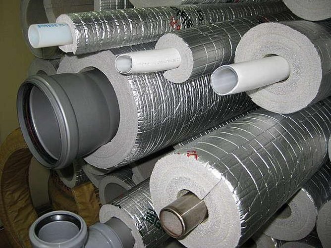 Утеплювач для труб із спіненого поліетилену: характеристики
