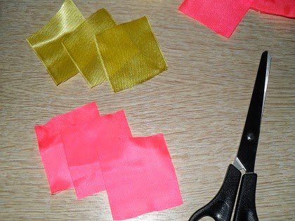 Канзаші квітка з атласних стрічок   майстер клас для початківців майстринь