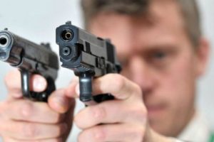 Сонник Постріл у Спину у сні бачити до чого сниться?