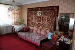 Сонник Палас на підлозі: чистити, мити у сні бачити до чого сниться? Сонник Палас на підлозі: чистити, мити у сні бачити до чого сниться?