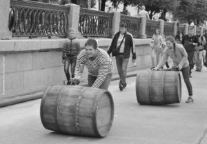 Сонник Бочка: з водою, вином у сні бачити до чого сниться?