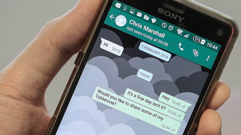 Поради та трюки WhatsApp. Як заглушити чат і змінити розмір шрифту