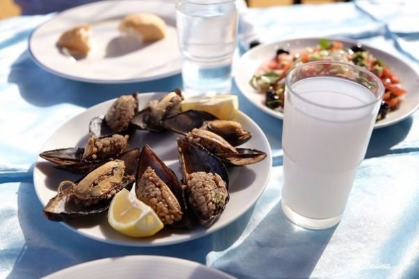 Анісова горілка: традиційні рецепти приготування в домашніх умовах старовинного алкогольного напою на самогоні, спирту та горілки