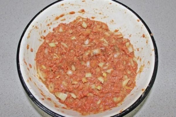 Чебуреки з горілкою: покроковий рецепт з фото, хрустке тісто без яєць в домашніх умовах