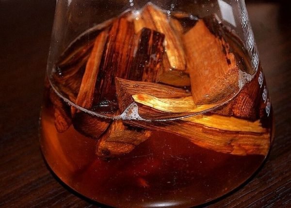 Як облагородити самогон в домашніх умовах   рецепти з надання смаку та аромату в домашніх умовах Як облагородити самогон в домашніх умовах   рецепти з надання смаку та аромату в домашніх умовах