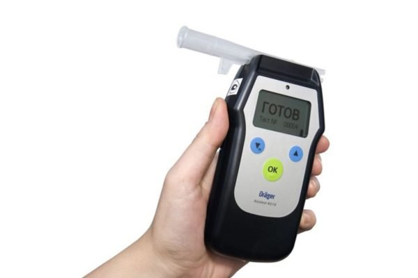 Як вибрати алкотестер: правильно тестуємо в домашніх умовах прилад для визначення рівня концентрації алкоголю в організмі Як вибрати алкотестер: правильно тестуємо в домашніх умовах прилад для визначення рівня концентрації алкоголю в організмі