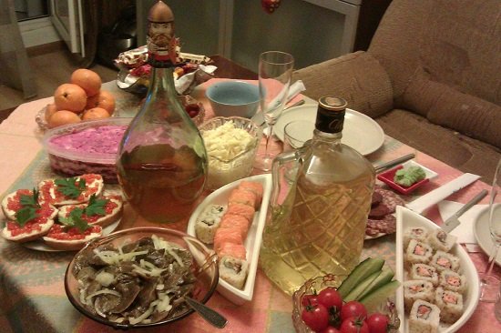 Хреновуха на самогоні: класичні рецепт приготування в домашніх умовах