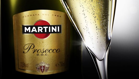 Мартіні (Martini): види та особливості вермутів та ігристих вин знаменитого бренду, огляд таких смаків як Троянді, Брют, Доро, Бянко