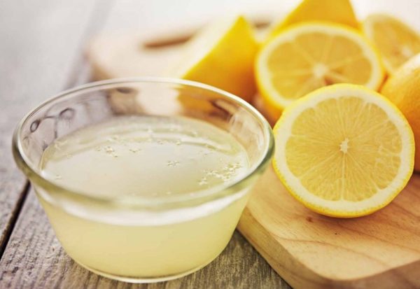 Настоянка на лимоні: класичні рецепти приготування цілющого напою на воді, горілці, самогоні, спирту та альтернативні з часником, імбиром, медом і не тільки