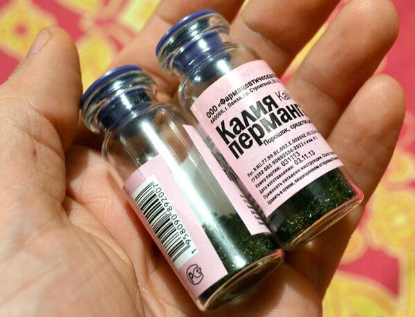 Очищення самогону марганцівкою: інструкція, користь і шкоду способу Очищення самогону марганцівкою: інструкція, користь і шкоду способу