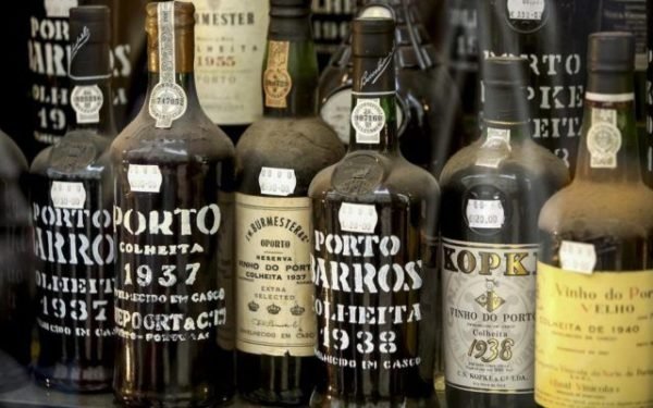 Портвейн: що це таке і як правильно пити португальська напій, визначаємо фортеця оригінального вина під назвою Порто і зясовуємо з чим його пють