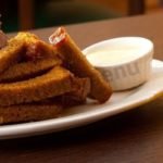 Рецепти грінок до пива: з часником і часниковому часниковому соусі з чорного хліба як в барі