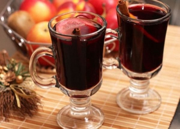 Рецепти грогу: класичний спосіб, як правильно приготувати цей алкогольний напій в домашніх умовах Рецепти грогу: класичний спосіб, як правильно приготувати цей алкогольний напій в домашніх умовах