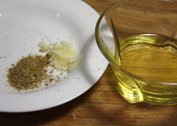 Сухарики до пива: найкращі рецепти приготування в духовці, мікрохвильовій печі, мультиварці, як зробити традиційну хлібну закуску в домашніх умовах