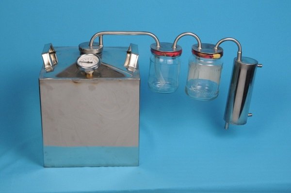 Сухопарник для самогонного апарату своїми руками: відео інструкція з кресленнями як зробити дефлегматор Сухопарник для самогонного апарату своїми руками: відео інструкція з кресленнями як зробити дефлегматор