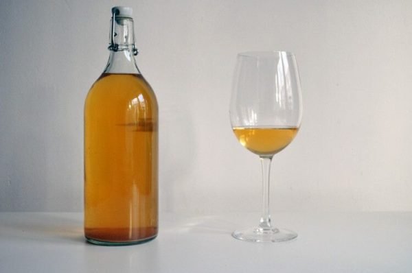 Яблучне вино в домашніх умовах: прості рецепти приготування смачного алкогольного напою з сезонних фруктів