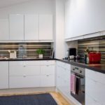 Фартухи для кухні, фото сучасних скинали, ідеї дизайну