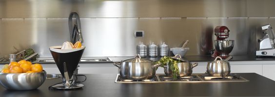 Фартухи для кухні, фото сучасних скинали, ідеї дизайну