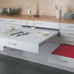 Кухонні гарнітури для маленької кухні в хрущовці, фото