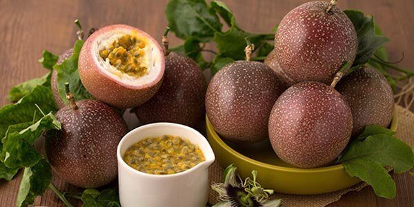 Маракуйя фрукт (грандилла), корисні властивості, склад, калорійність