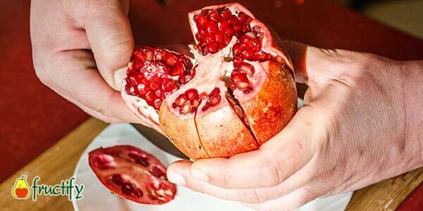 Способи правильно і швидко почистити гранат, сім варіантів очищення фрукта