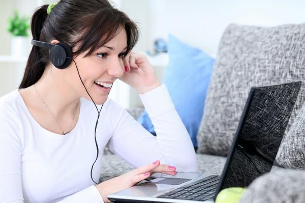 Уроки англійської мови по Скайпу з носієм мови: відгуки і скільки коштують?