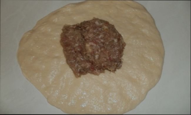 Біляші з мясом. Домашні рецепти соковитих біляшів пожаренных в олії на сковороді