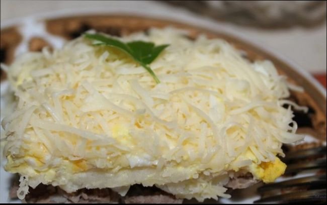 Салати на 14 лютого — найсмачніші і романтичні рецепти до дня Святого Валентина