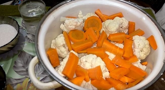 Заготовки на зиму з брокколі — рецепти консервації та зберігання капусти