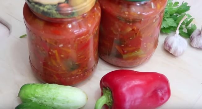 Лечо з огірків — 5 рецептів заготовки на зиму з неймовірним смаком