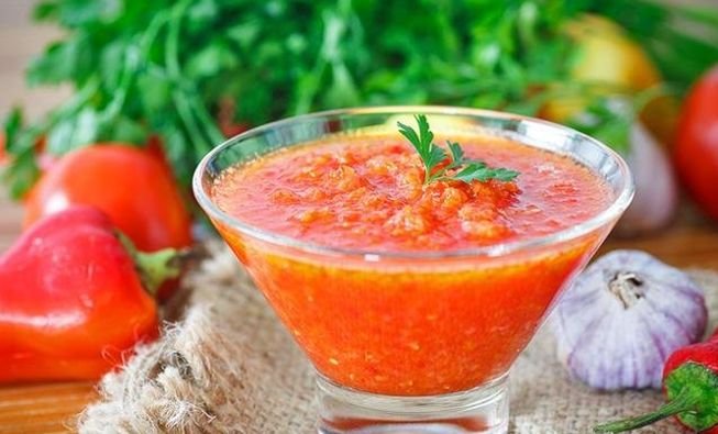 Аджика з кабачка — готуємо на зиму по самим смачним рецептами