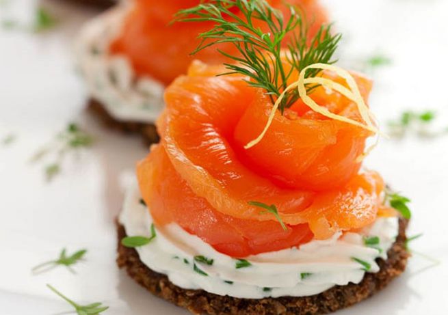 Новорічні закуски для зустрічі нового року — рецепти для святкового столу