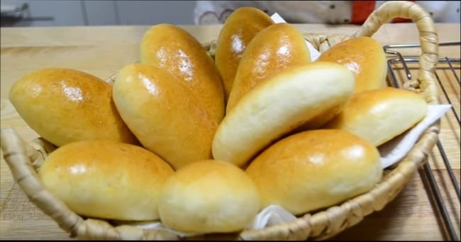 Пиріжки з капустою приготовані на сковороді або в духовці. Рецепти начинок