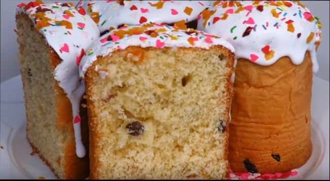 Рецепти випічки з родзинками — смачні кекси і паски, булочки і печиво