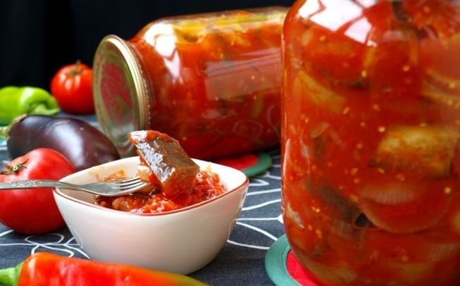 Лечо з огірків — 5 рецептів заготовки на зиму з неймовірним смаком