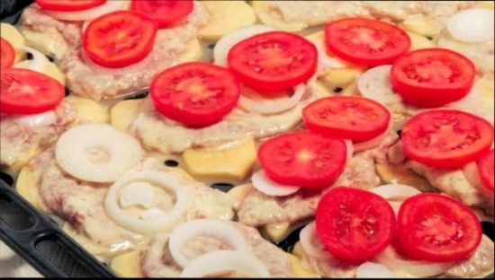 Як приготувати мясо по французьки з свинини, курки, яловичини — найкращі рецепти