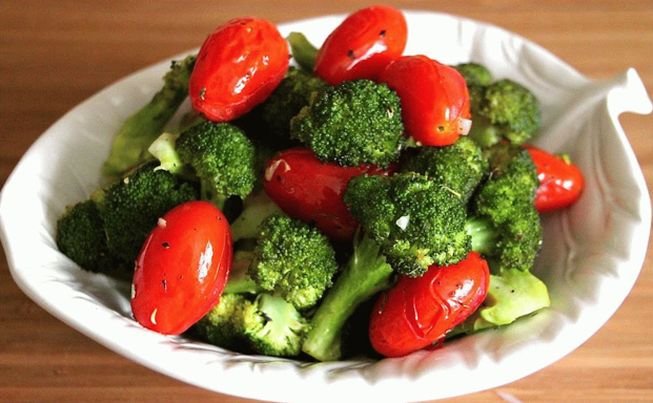 Заготовки на зиму з брокколі — рецепти консервації та зберігання капусти