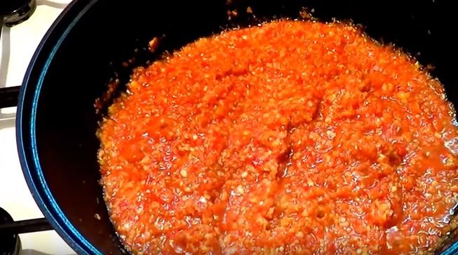 Аджика з кабачка — готуємо на зиму по самим смачним рецептами