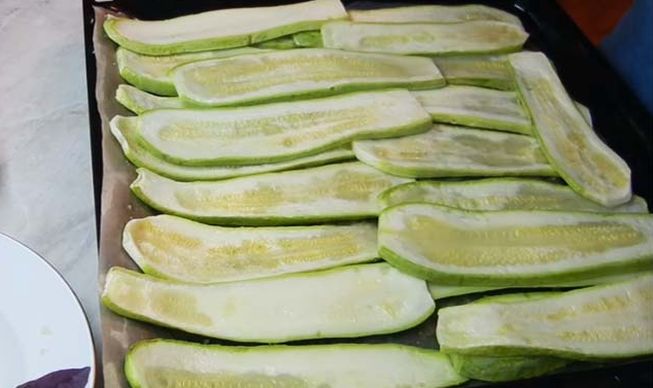 Рулетики з кабачків з начинкою — 6 покрокових рецептів смачної закуски