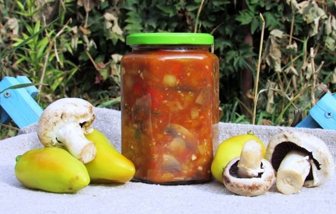 Лечо з кабачків – 6 найкращих рецептів домашньої закуски на зиму