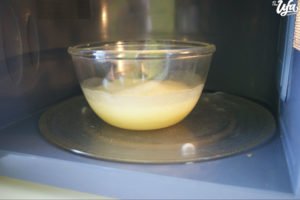 Як зварити згущене молоко в мікрохвильовій печі