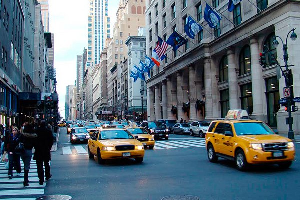 Все про Нью Йорку англійською: назви вулиць, памяток та курси