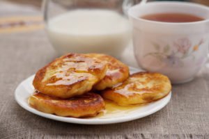 Сирники зі згущеним молоком