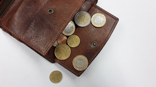 Як правильно використовувати свічки в магічних заклинаннях на любов