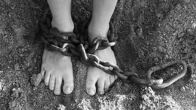 Застосування змов для позбавлення від захворювань ніг