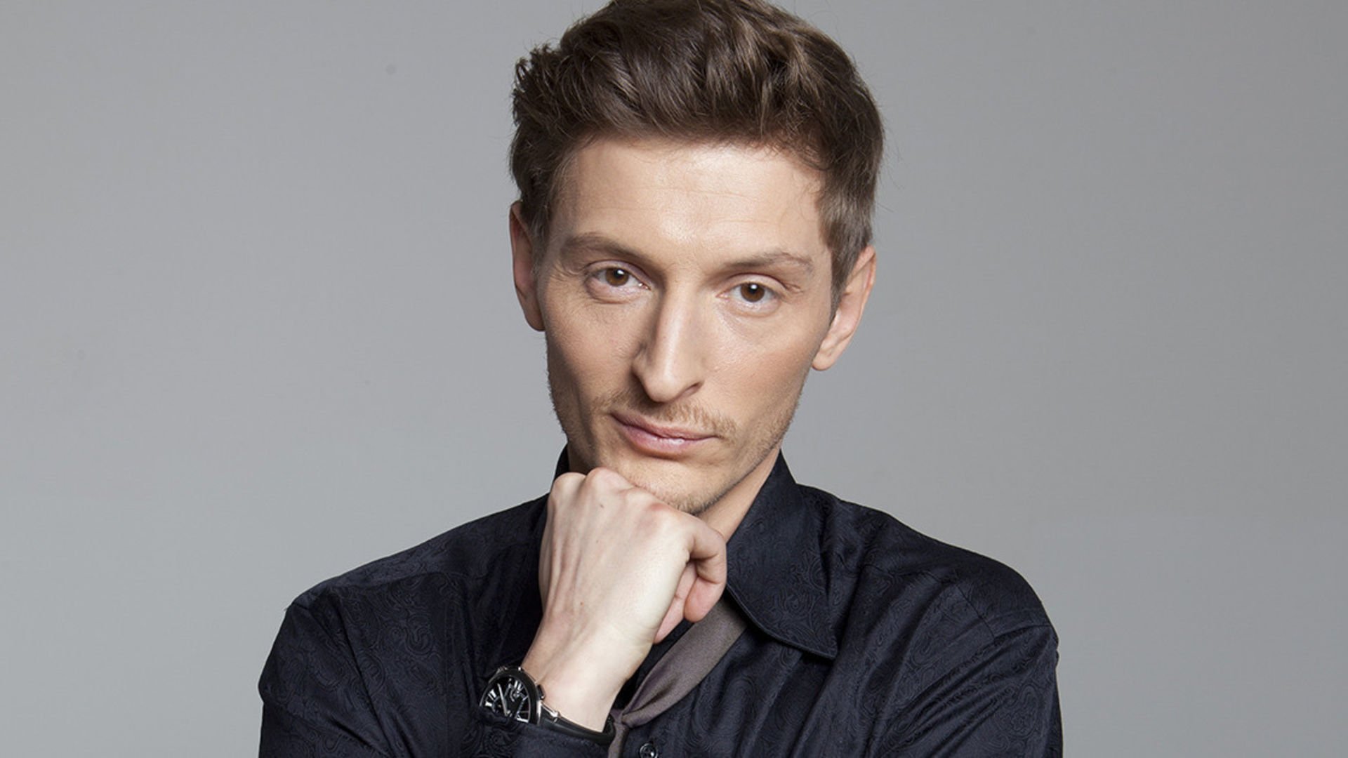 Як стати знаменитим, граючи в КВН: історії успіху самих знаменитих гумористів.